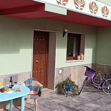 Apartamentos Turisticos Las 3 Golondrinas Peñafiel المظهر الخارجي الصورة
