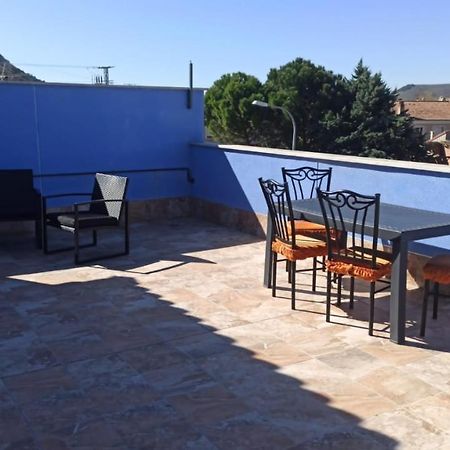 Apartamentos Turisticos Las 3 Golondrinas Peñafiel المظهر الخارجي الصورة
