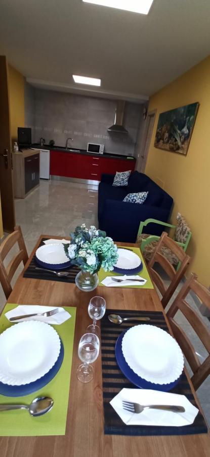Apartamentos Turisticos Las 3 Golondrinas Peñafiel المظهر الخارجي الصورة